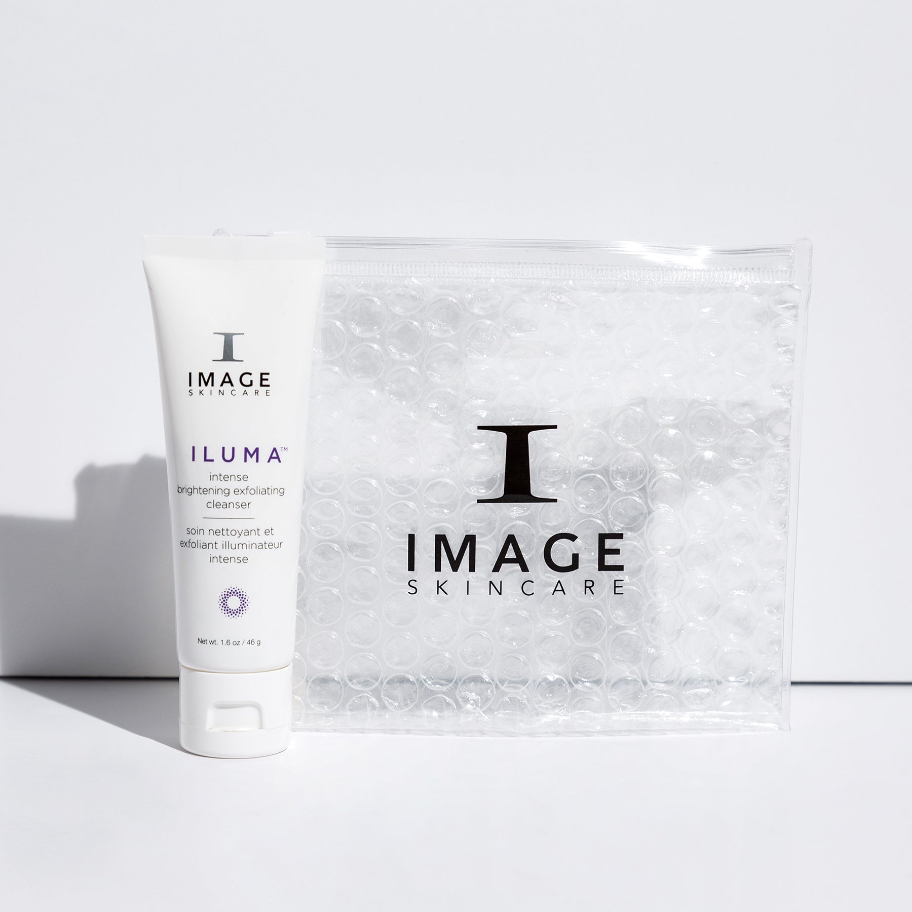 ILUMA® intense brightening exfoliating cleanser (travel-size)